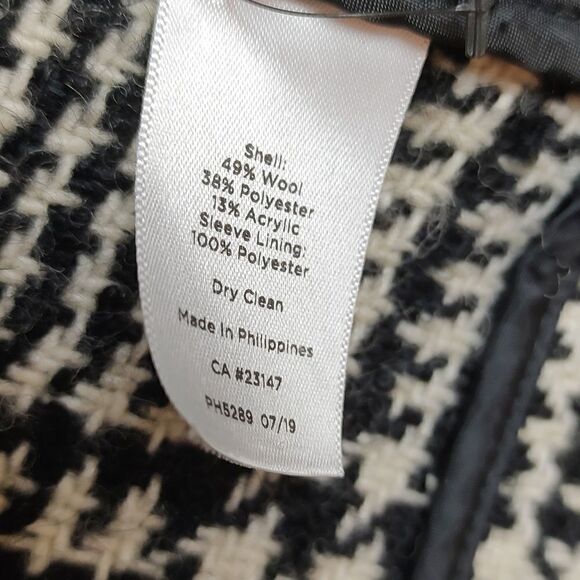 Talbot's Houndstooth Plaid Double Breasted Wool Blend Coat - Picture 8 of 12